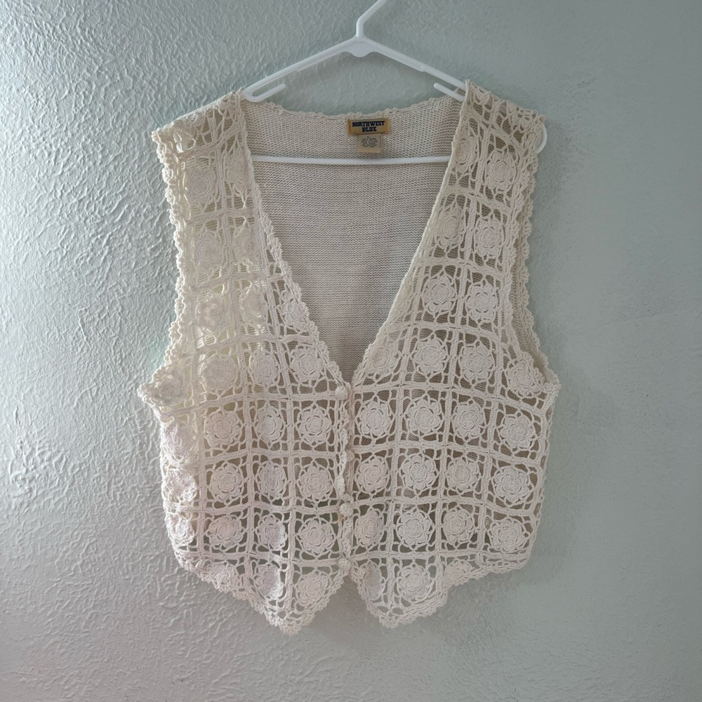 (SOLD) Vintage Cream Crochet Vest